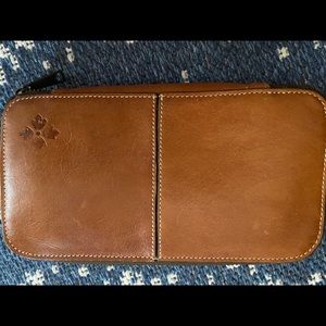 Patricia Nash leather wallet